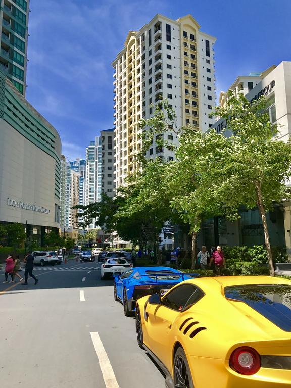Forbestown Place At The Fort Bgc Taguig Bagian luar foto