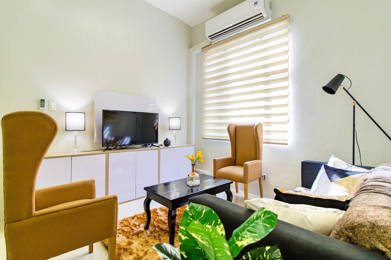 Forbestown Place At The Fort Bgc Taguig Bagian luar foto